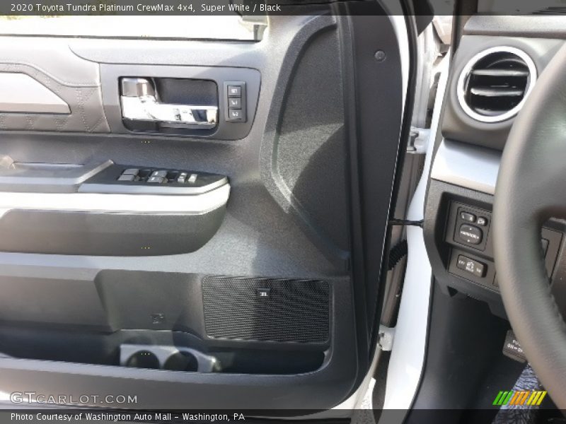 Super White / Black 2020 Toyota Tundra Platinum CrewMax 4x4