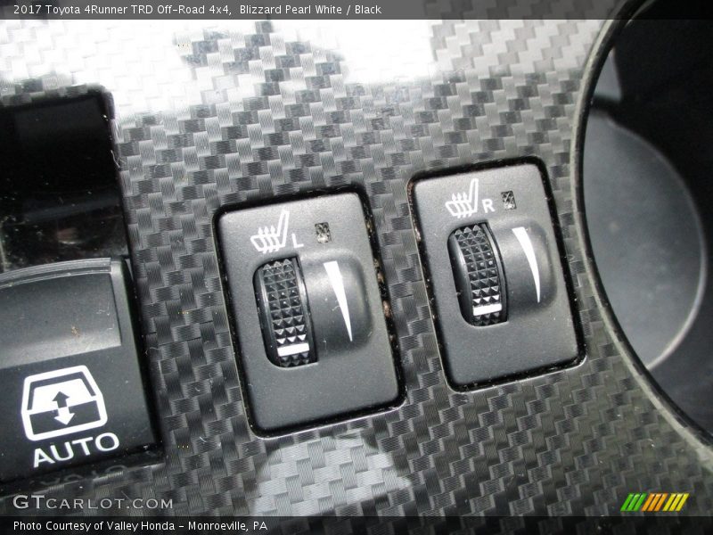 Blizzard Pearl White / Black 2017 Toyota 4Runner TRD Off-Road 4x4