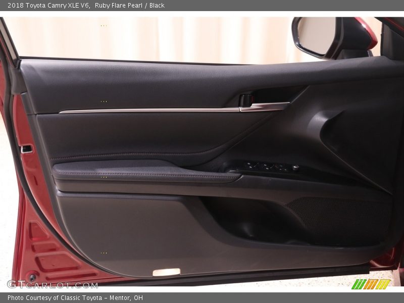 Ruby Flare Pearl / Black 2018 Toyota Camry XLE V6
