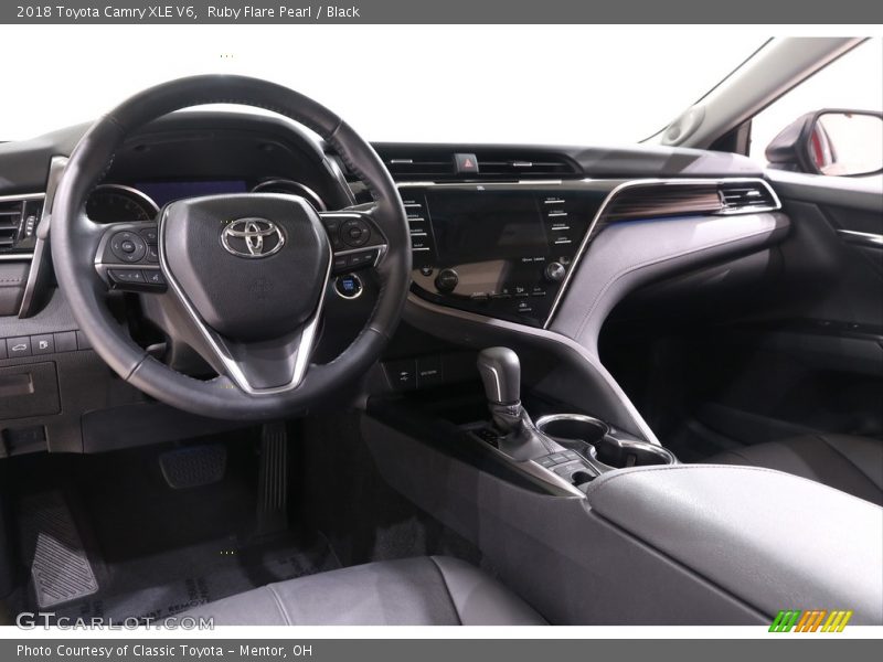 Ruby Flare Pearl / Black 2018 Toyota Camry XLE V6