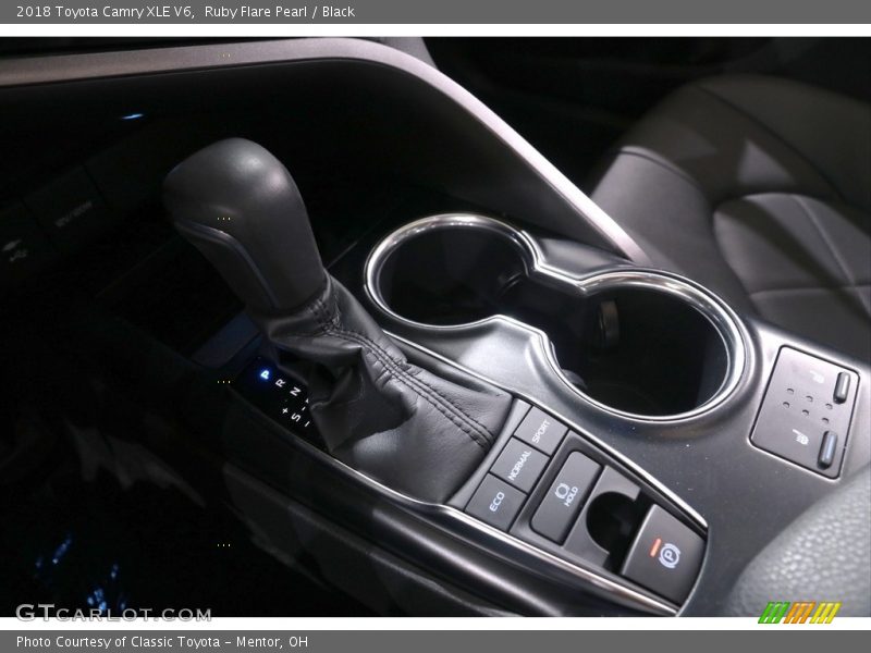 Ruby Flare Pearl / Black 2018 Toyota Camry XLE V6