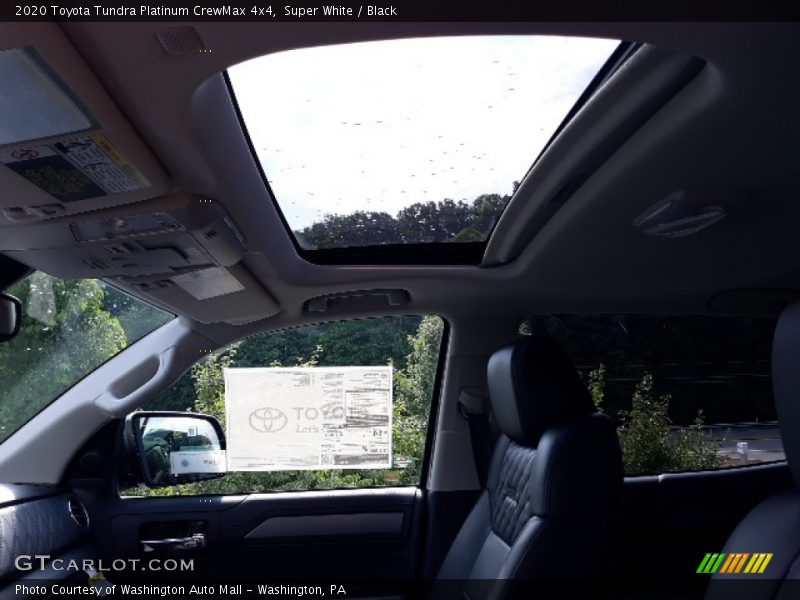 Super White / Black 2020 Toyota Tundra Platinum CrewMax 4x4