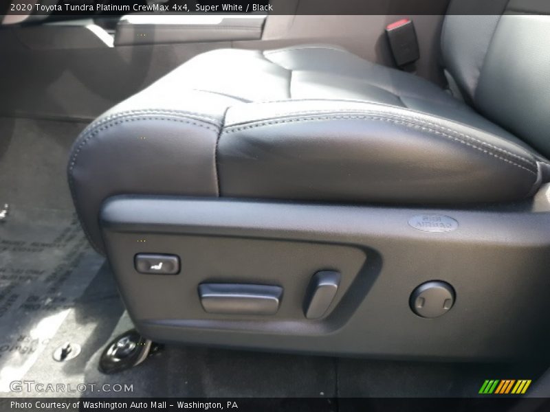 Super White / Black 2020 Toyota Tundra Platinum CrewMax 4x4