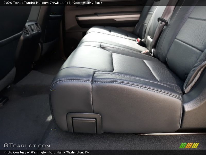 Super White / Black 2020 Toyota Tundra Platinum CrewMax 4x4