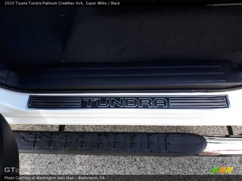 Super White / Black 2020 Toyota Tundra Platinum CrewMax 4x4
