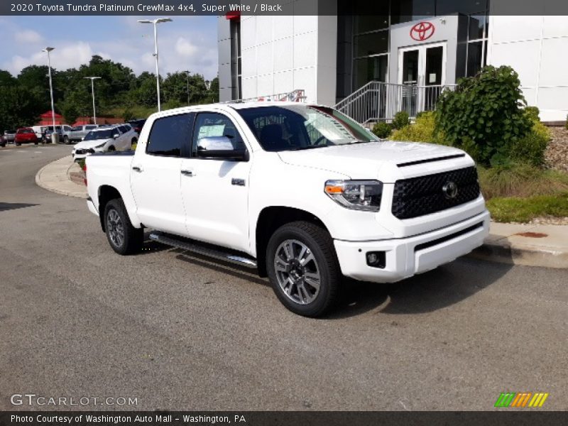 Front 3/4 View of 2020 Tundra Platinum CrewMax 4x4
