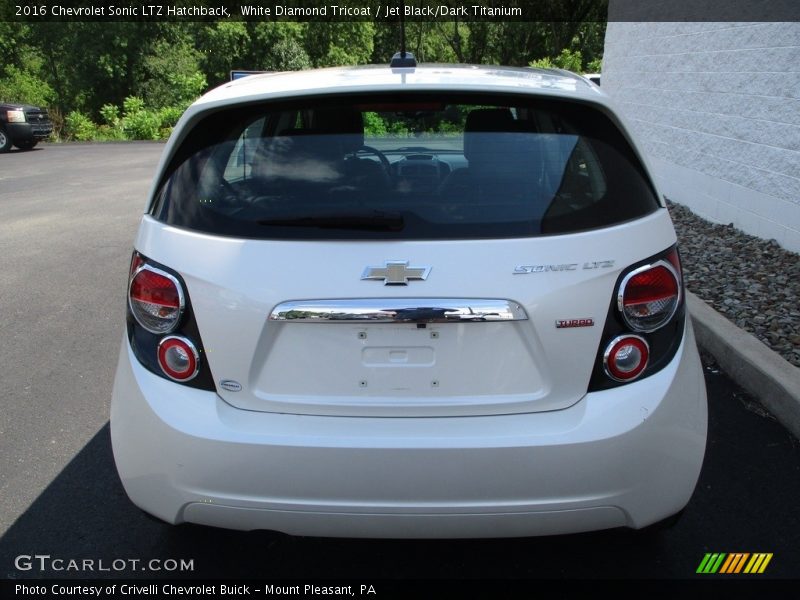 White Diamond Tricoat / Jet Black/Dark Titanium 2016 Chevrolet Sonic LTZ Hatchback