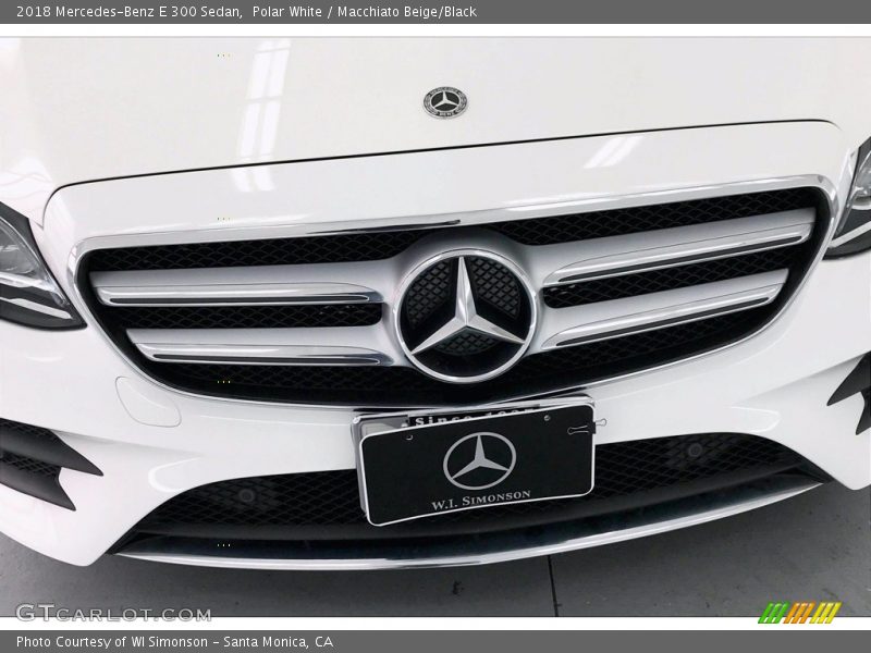 Polar White / Macchiato Beige/Black 2018 Mercedes-Benz E 300 Sedan