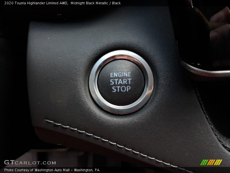 Midnight Black Metallic / Black 2020 Toyota Highlander Limited AWD