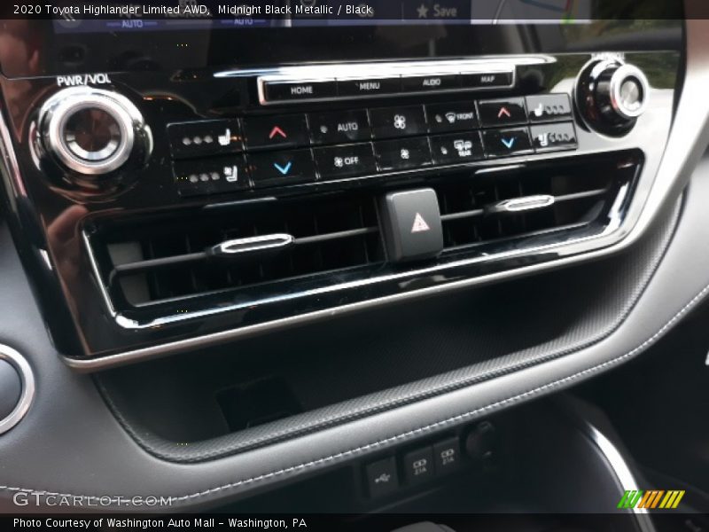 Midnight Black Metallic / Black 2020 Toyota Highlander Limited AWD