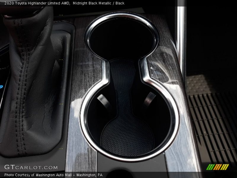 Midnight Black Metallic / Black 2020 Toyota Highlander Limited AWD