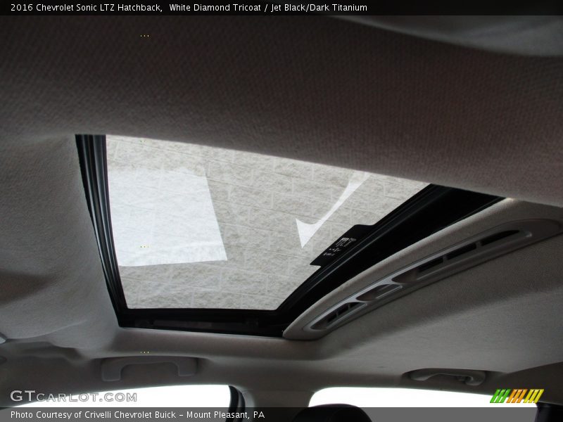White Diamond Tricoat / Jet Black/Dark Titanium 2016 Chevrolet Sonic LTZ Hatchback