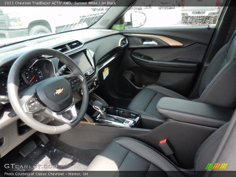 Summit White / Jet Black 2021 Chevrolet TrailBlazer ACTIV AWD