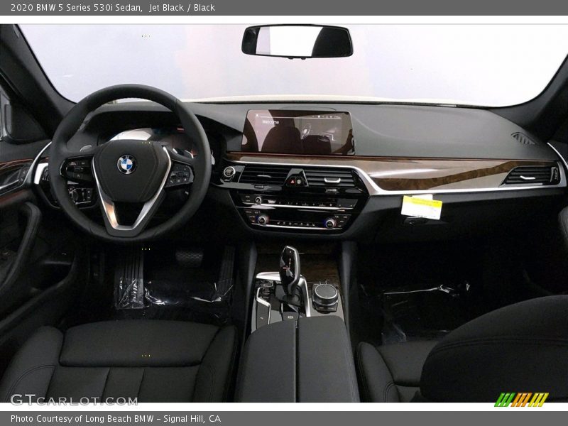 Jet Black / Black 2020 BMW 5 Series 530i Sedan