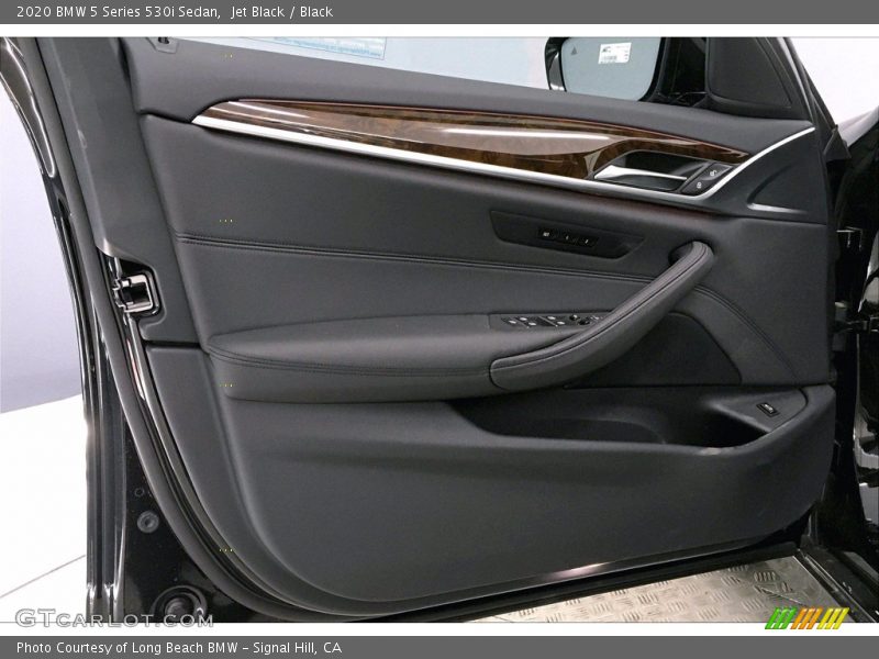 Jet Black / Black 2020 BMW 5 Series 530i Sedan