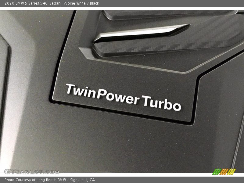 Alpine White / Black 2020 BMW 5 Series 540i Sedan