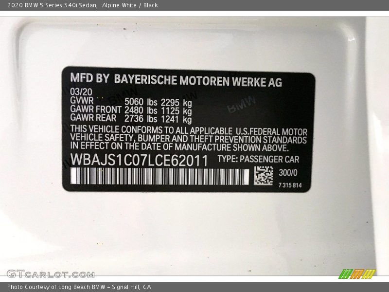 Alpine White / Black 2020 BMW 5 Series 540i Sedan