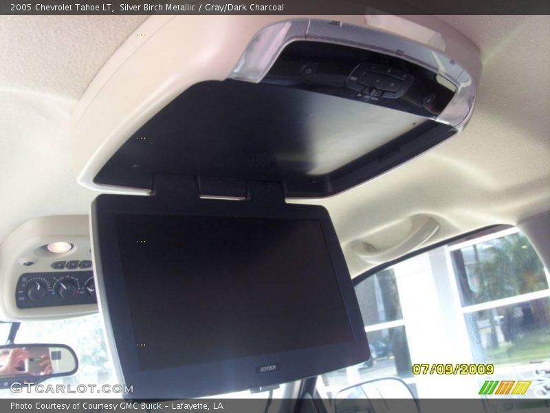 Silver Birch Metallic / Gray/Dark Charcoal 2005 Chevrolet Tahoe LT