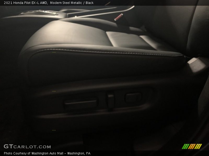 Modern Steel Metallic / Black 2021 Honda Pilot EX-L AWD