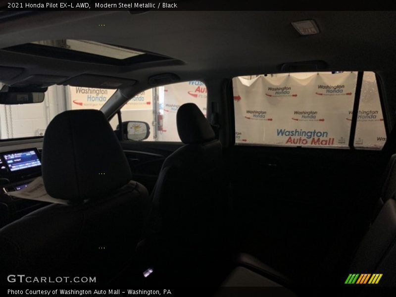 Modern Steel Metallic / Black 2021 Honda Pilot EX-L AWD