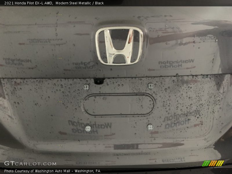 Modern Steel Metallic / Black 2021 Honda Pilot EX-L AWD