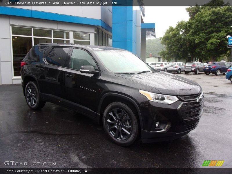 Mosaic Black Metallic / Jet Black 2020 Chevrolet Traverse RS AWD