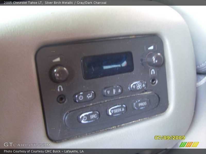 Silver Birch Metallic / Gray/Dark Charcoal 2005 Chevrolet Tahoe LT