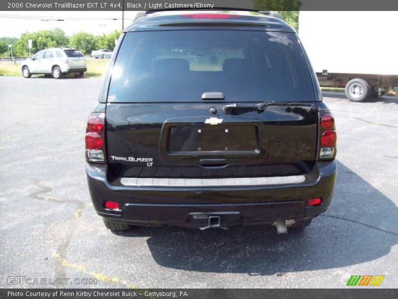 Black / Light Cashmere/Ebony 2006 Chevrolet TrailBlazer EXT LT 4x4