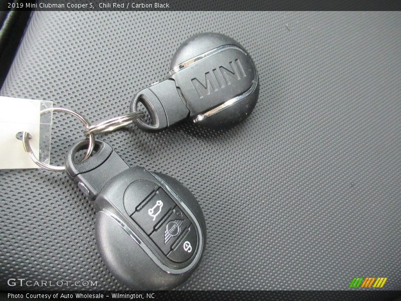 Chili Red / Carbon Black 2019 Mini Clubman Cooper S