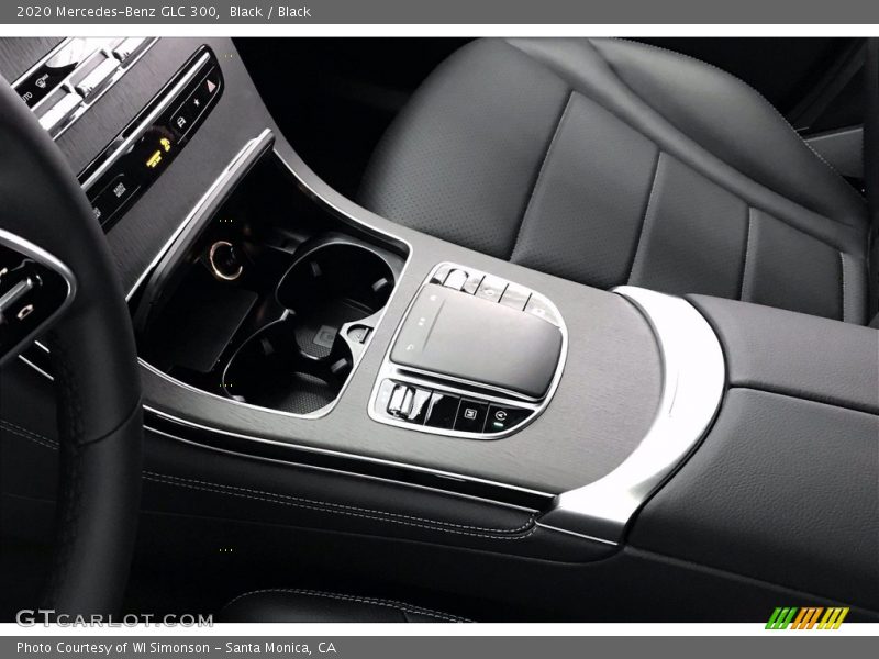 Black / Black 2020 Mercedes-Benz GLC 300