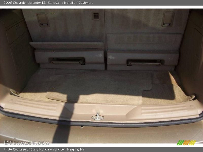 Sandstone Metallic / Cashmere 2006 Chevrolet Uplander LS