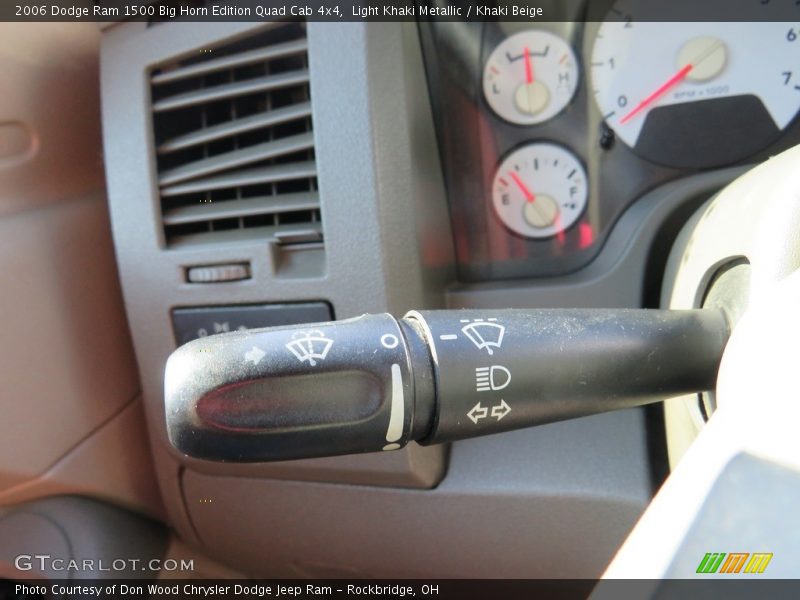 Light Khaki Metallic / Khaki Beige 2006 Dodge Ram 1500 Big Horn Edition Quad Cab 4x4
