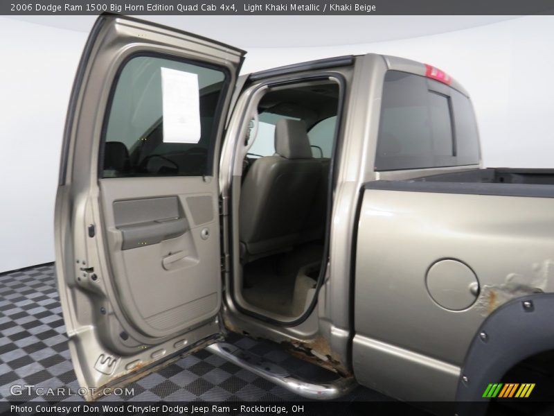 Light Khaki Metallic / Khaki Beige 2006 Dodge Ram 1500 Big Horn Edition Quad Cab 4x4