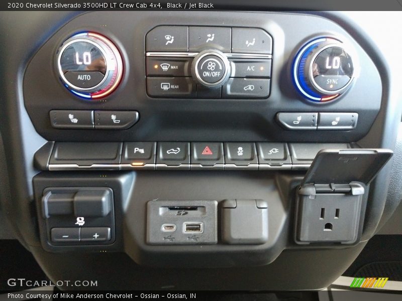 Black / Jet Black 2020 Chevrolet Silverado 3500HD LT Crew Cab 4x4