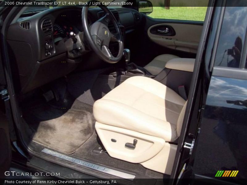Black / Light Cashmere/Ebony 2006 Chevrolet TrailBlazer EXT LT 4x4