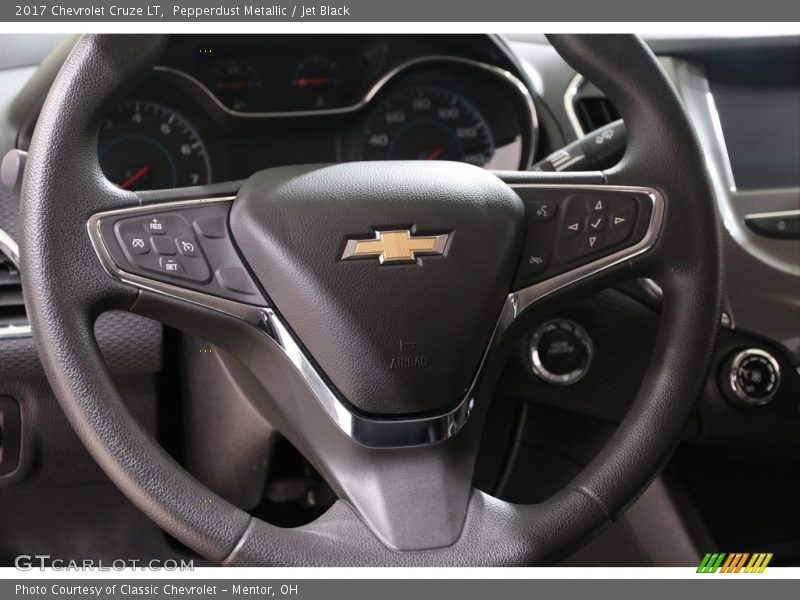 Pepperdust Metallic / Jet Black 2017 Chevrolet Cruze LT
