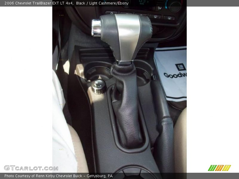 Black / Light Cashmere/Ebony 2006 Chevrolet TrailBlazer EXT LT 4x4