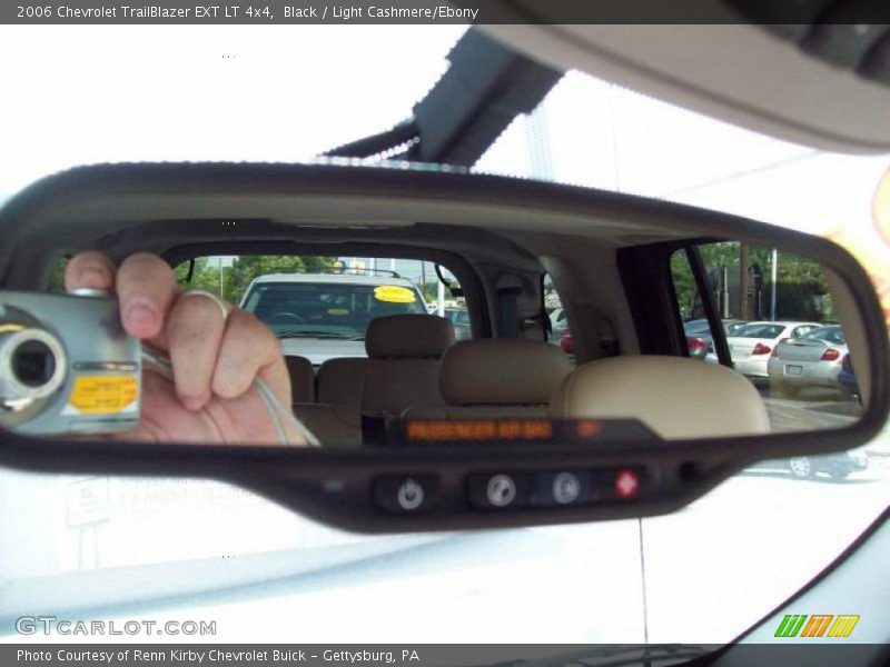 Black / Light Cashmere/Ebony 2006 Chevrolet TrailBlazer EXT LT 4x4