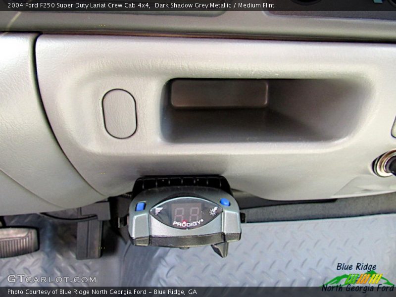 Dark Shadow Grey Metallic / Medium Flint 2004 Ford F250 Super Duty Lariat Crew Cab 4x4