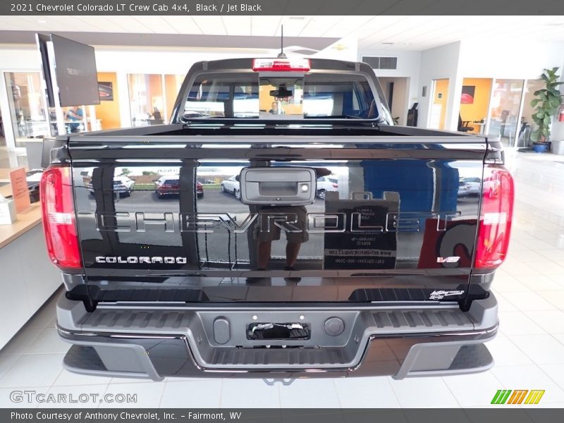 Black / Jet Black 2021 Chevrolet Colorado LT Crew Cab 4x4
