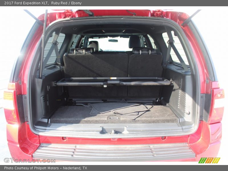 Ruby Red / Ebony 2017 Ford Expedition XLT