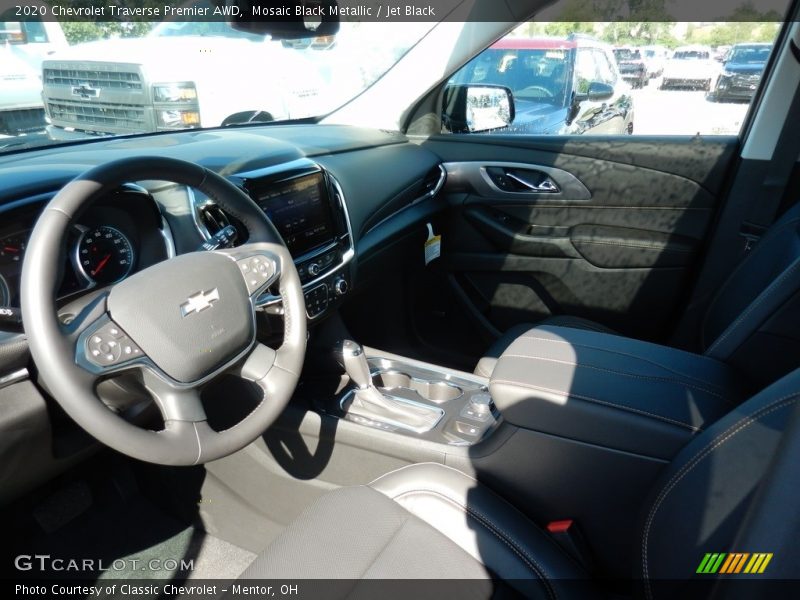 Mosaic Black Metallic / Jet Black 2020 Chevrolet Traverse Premier AWD