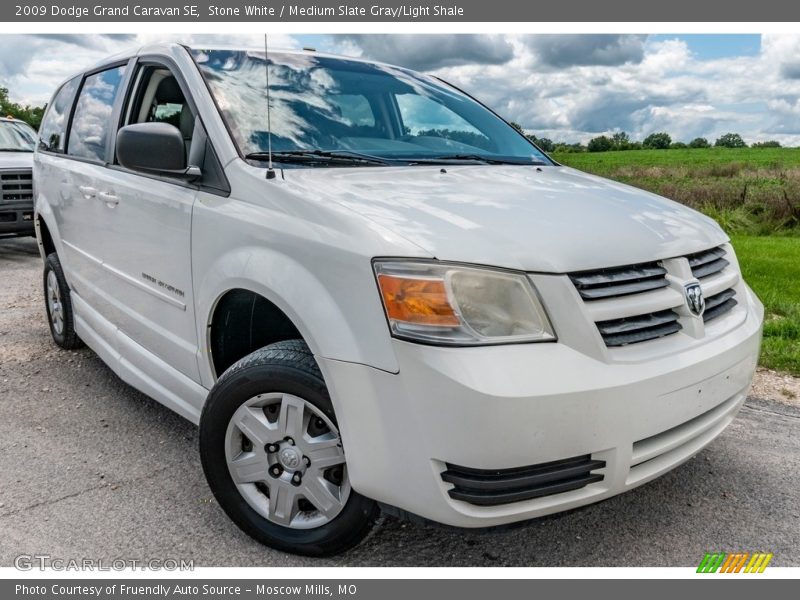 Stone White / Medium Slate Gray/Light Shale 2009 Dodge Grand Caravan SE