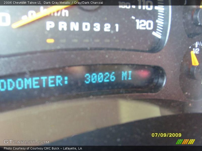 Dark Gray Metallic / Gray/Dark Charcoal 2006 Chevrolet Tahoe LS
