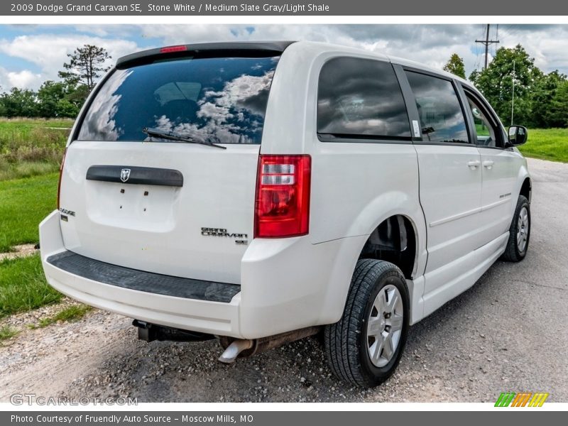 Stone White / Medium Slate Gray/Light Shale 2009 Dodge Grand Caravan SE