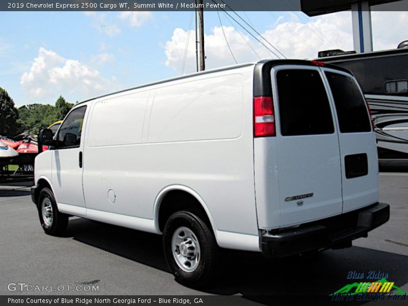 Summit White / Medium Pewter 2019 Chevrolet Express 2500 Cargo WT