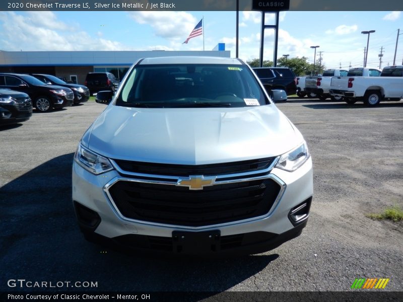 Silver Ice Metallic / Jet Black 2020 Chevrolet Traverse LS