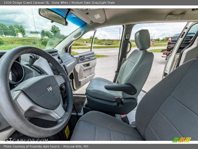 Stone White / Medium Slate Gray/Light Shale 2009 Dodge Grand Caravan SE