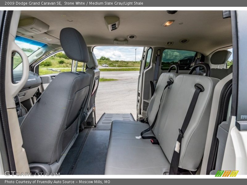 Stone White / Medium Slate Gray/Light Shale 2009 Dodge Grand Caravan SE