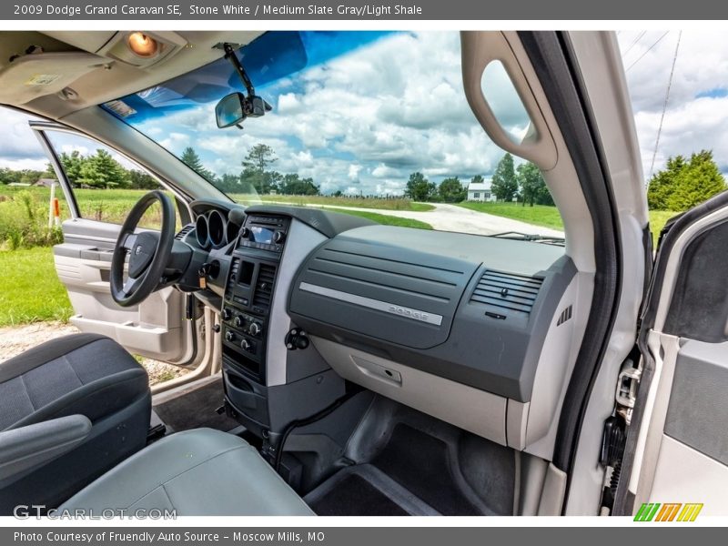 Stone White / Medium Slate Gray/Light Shale 2009 Dodge Grand Caravan SE